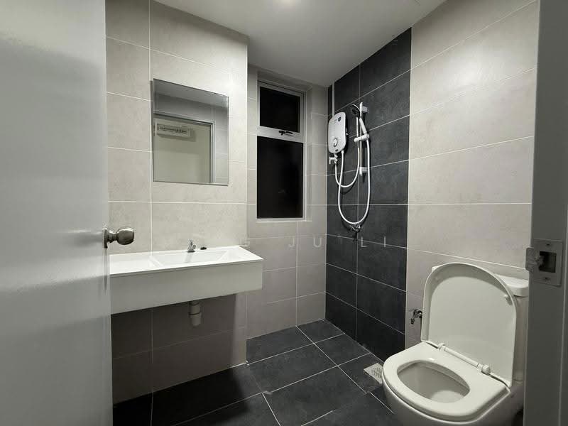 Kediaman Servis untuk Disewa di Residensi MH Platinum 2 - Ming Ju Li - Bathroom - PropertyGuru.com.my