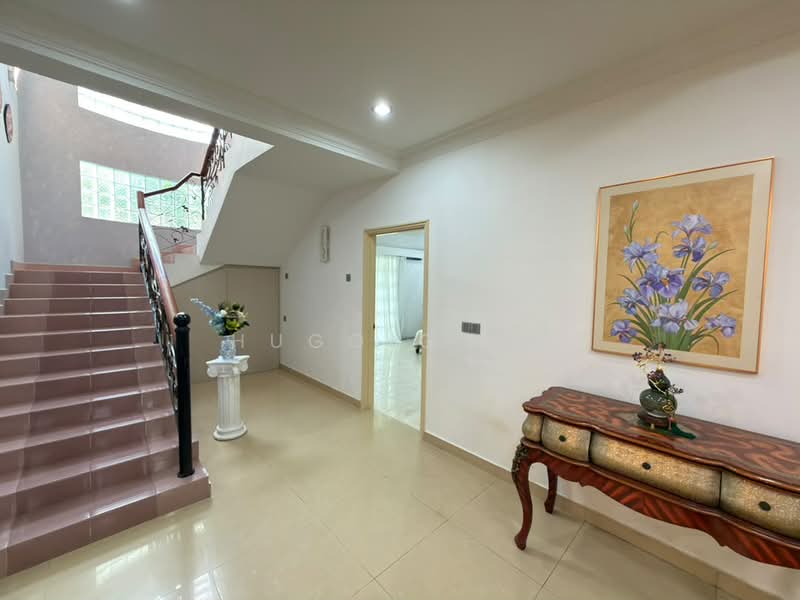 Bungalow House untuk Disewa di Bandar Baru Sri Petaling (Sri Petaling) - Hugo Gooi - Entrance - PropertyGuru.com.my