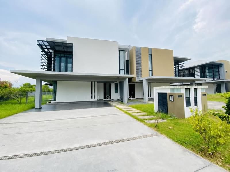 Rumah Berkembar untuk Disewa di Iskandar Puteri (Nusajaya) (Johor) - Jordan . - Exterior - PropertyGuru.com.my