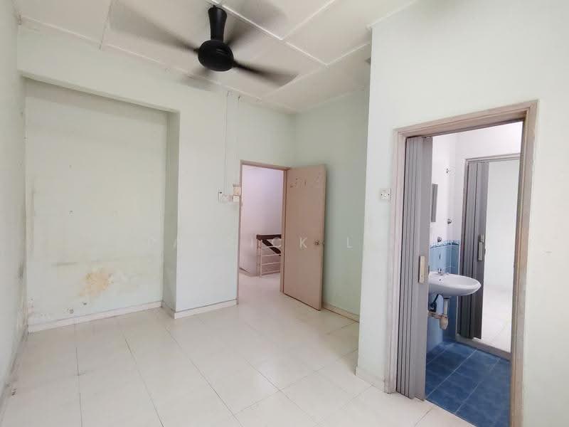 2-storey Terraced House for Sale in Taman Kota Laksamana (Melaka City) - Patrick Lim - PropertyGuru.com.my