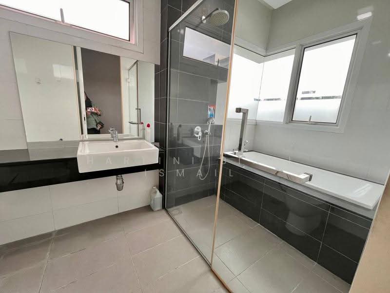 Kondominium untuk Disewa di 280 Park Homes - Hartini Binti Ismail - Bathroom - PropertyGuru.com.my