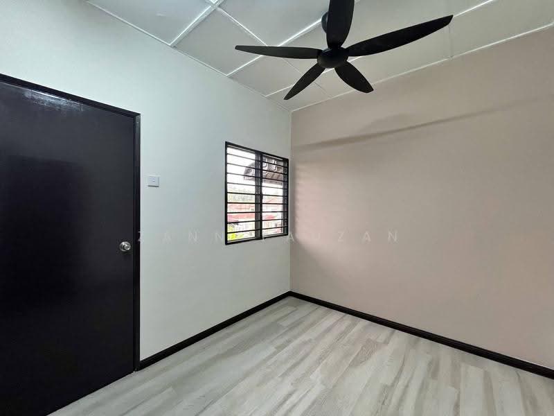 Rumah Teres 2-Tingkat untuk Dijual di Bukit Sentosa (Rawang) - Zann Fauzan - Interior - PropertyGuru.com.my