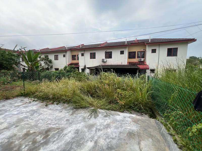 Rumah Teres 2-Tingkat untuk Dijual di Bukit Sentosa (Rawang) - Zann Fauzan - Exterior - PropertyGuru.com.my