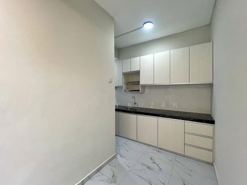Rumah Teres 2-Tingkat untuk Dijual di Bukit Sentosa (Rawang) - Zann Fauzan - Kitchen - PropertyGuru.com.my