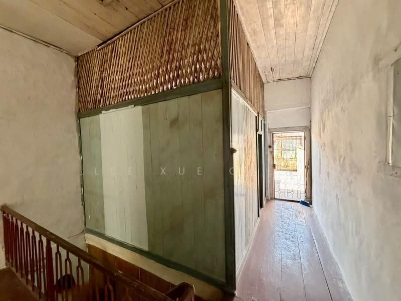 Shop for Rent in George Town (Penang) - Lee Xue Chen - Corridor - PropertyGuru.com.my