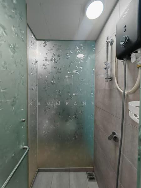 Service Residence for Rent at Riveria City - Sammeane . - Bathroom - PropertyGuru.com.my