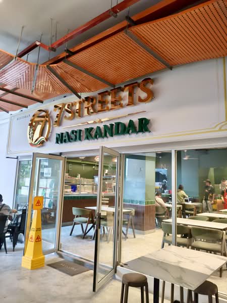 Kondominium untuk Disewa di Residensi Sateria - Peter Tan - Entrance - PropertyGuru.com.my