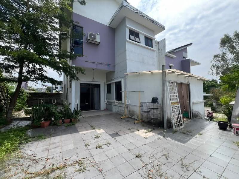 Semi-Detached House for Sale in Antara Gapi (Ulu Yam) - Nurul Abd Latif - Exterior - PropertyGuru.com.my