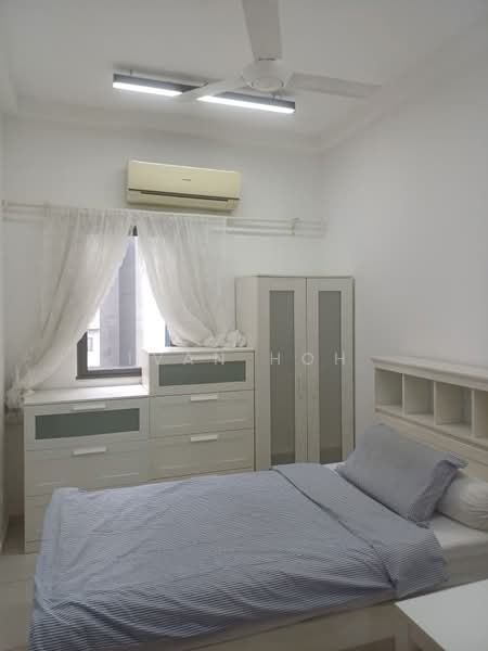 Kediaman Servis untuk Disewa di Seasons Garden Residences - Ivan Hoh - Bedroom - PropertyGuru.com.my
