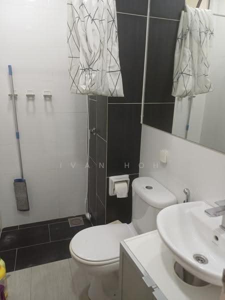 Kediaman Servis untuk Disewa di Seasons Garden Residences - Ivan Hoh - Bathroom - PropertyGuru.com.my