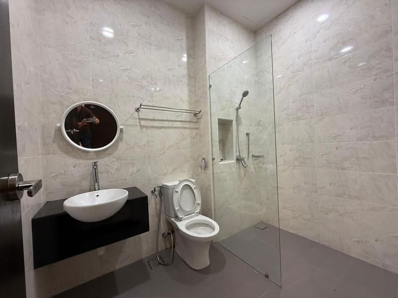 Cluster House for Sale in Taman Ekoflora (Johor Bahru) - Zhiwei Yap - Bathroom - PropertyGuru.com.my