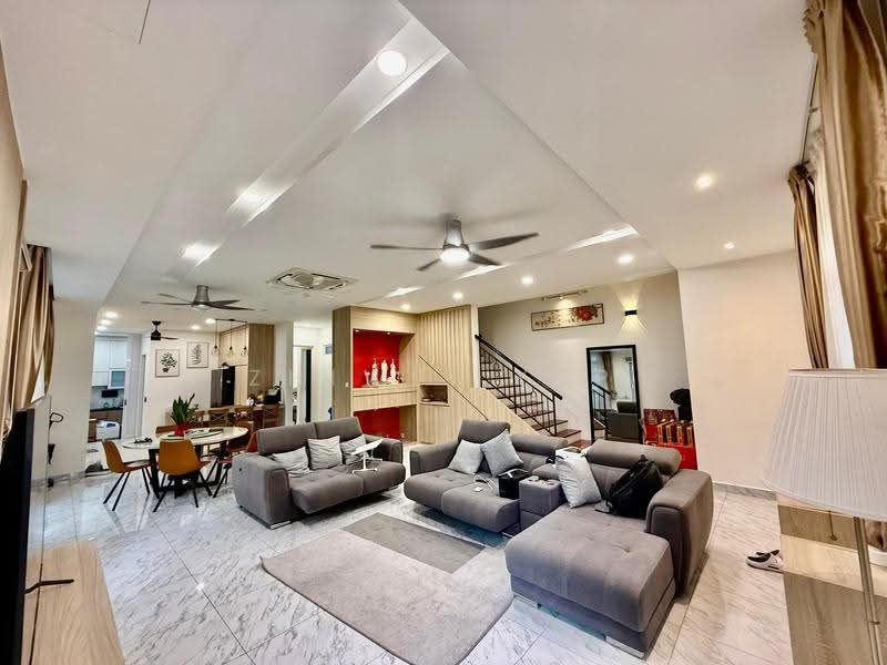 Cluster House for Sale in Taman Ekoflora (Johor Bahru) - Zhiwei Yap - Living Room - PropertyGuru.com.my