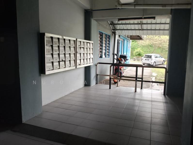 Pangsapuri untuk Dijual di Menara Sri Cendana - Nurul Abd Latif - Corridor - PropertyGuru.com.my