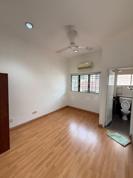 2-storey Terraced House for Rent in SS18 (Subang Jaya) - Carlos Ng - Bathroom - PropertyGuru.com.my