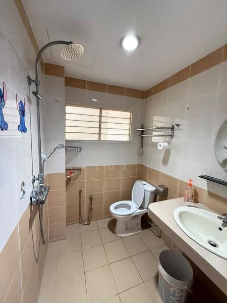 2-storey Terraced House for Rent in SS18 (Subang Jaya) - Carlos Ng - Bathroom - PropertyGuru.com.my