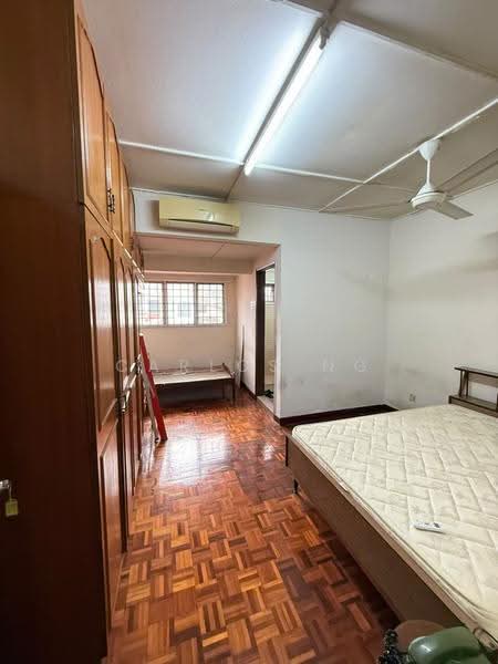 Rumah Teres 2-Tingkat untuk Disewa di SS18 (Subang Jaya) - Carlos Ng - Bedroom - PropertyGuru.com.my