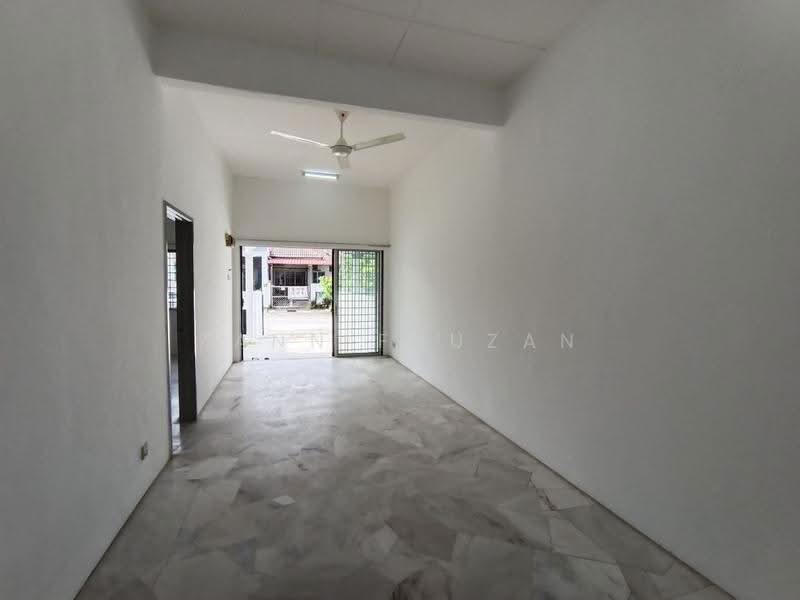1-storey Terraced House for Sale in Puncak Alam (Selangor) - Zann Fauzan - Interior - PropertyGuru.com.my