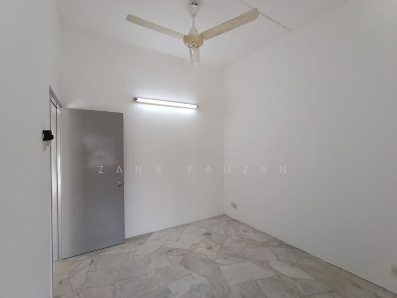 1-storey Terraced House for Sale in Puncak Alam (Selangor) - Zann Fauzan - Interior - PropertyGuru.com.my