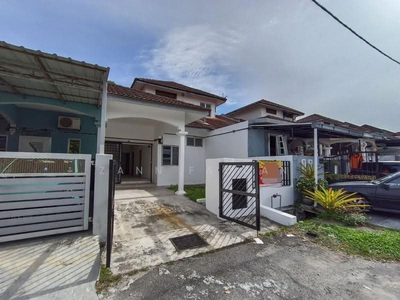 1-storey Terraced House for Sale in Puncak Alam (Selangor) - Zann Fauzan - Exterior - PropertyGuru.com.my