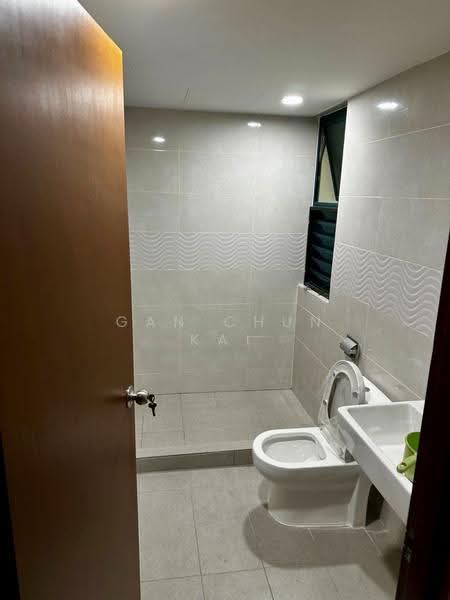Kondominium untuk Disewa di Bellisa Court - Gan Chun Kai - Bathroom - PropertyGuru.com.my