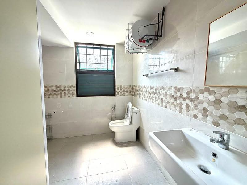 Kondominium untuk Disewa di Bellisa Court - Gan Chun Kai - Bathroom - PropertyGuru.com.my