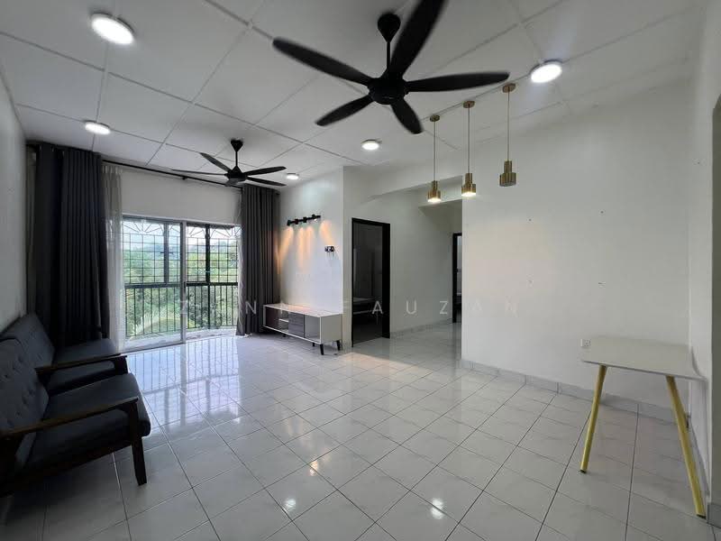 Apartment for Sale at Sri Putra Apartment @ Sungai Buloh - Zann Fauzan - Living Room - PropertyGuru.com.my