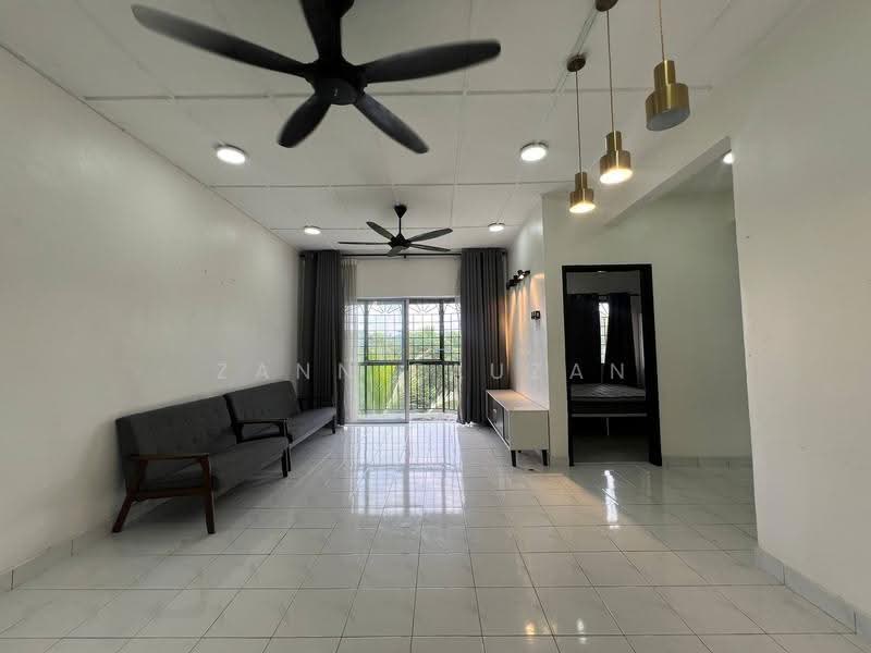 Apartment for Sale at Sri Putra Apartment @ Sungai Buloh - Zann Fauzan - Living Room - PropertyGuru.com.my