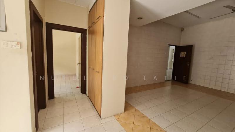 Semi-Detached House for Rent in Bandar Baru Sri Petaling (Sri Petaling) - Nurul Abd Latif - Corridor - PropertyGuru.com.my