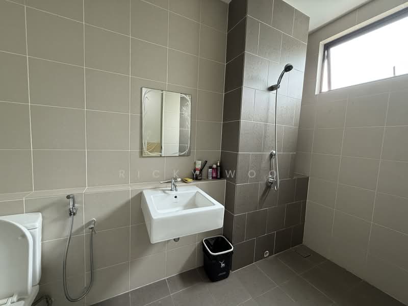 Rumah Kluster untuk Disewa di Iskandar Puteri (Nusajaya) (Johor) - Ricky Woo - Bathroom - PropertyGuru.com.my