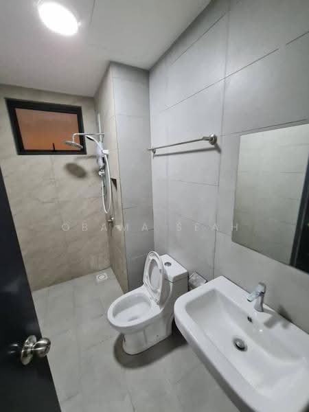 Kondominium untuk Disewa di The Holmes 2 - Obama Seah - Bathroom - PropertyGuru.com.my