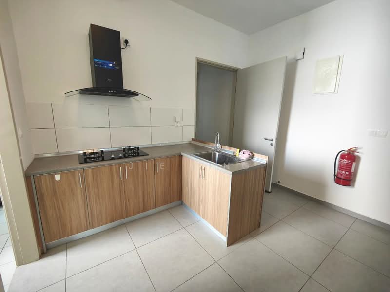 Condominium for Rent at The Sky @ Tripark - Jie Ying - Kitchen - PropertyGuru.com.my