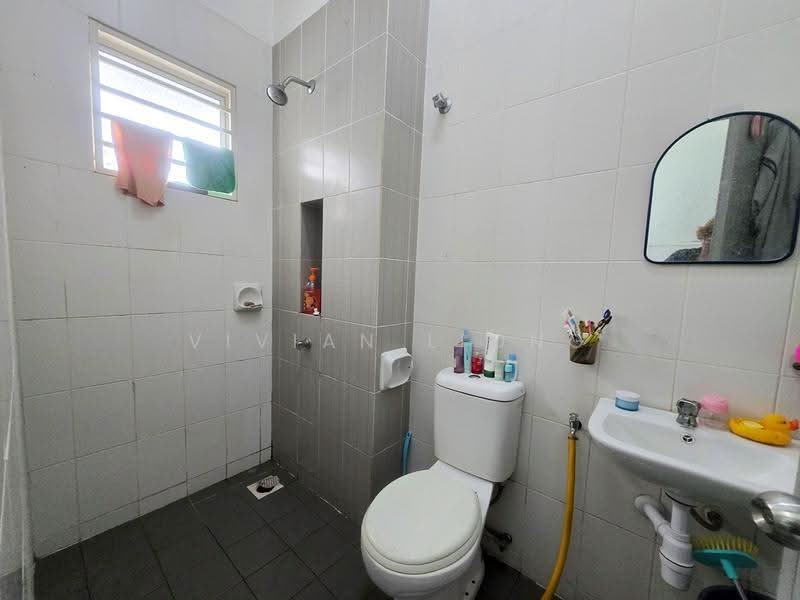 Rumah Teres 2-Tingkat untuk Dijual di Setia Ecohill (Semenyih) - Vivian Liong - Bathroom - PropertyGuru.com.my