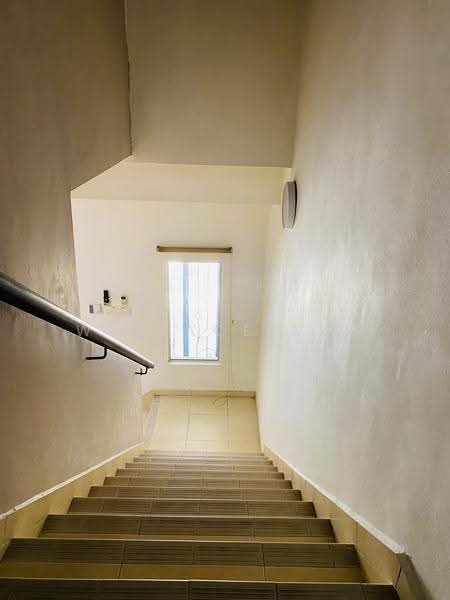 Rumah Teres 2-Tingkat untuk Dijual di Taman Jaya Mas (Skudai) - Wallace Ang - Corridor - PropertyGuru.com.my