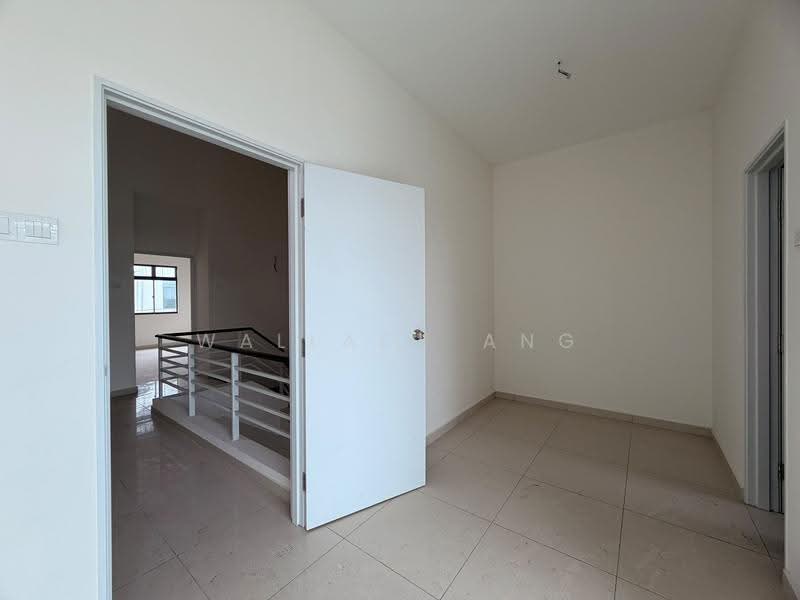 2-storey Terraced House for Sale in Taman Danga Sutera (Johor Bahru) - Wallace Ang - Interior - PropertyGuru.com.my