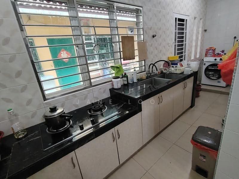 2-storey Terraced House for Sale in Serdang Raya (Seri Kembangan) - Jane Loo - PropertyGuru.com.my