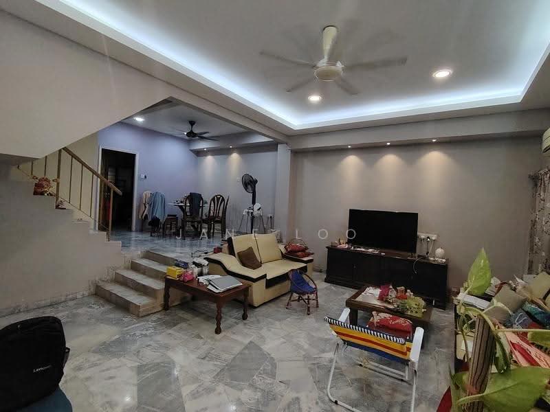 2-storey Terraced House for Sale in Serdang Raya (Seri Kembangan) - Jane Loo - PropertyGuru.com.my