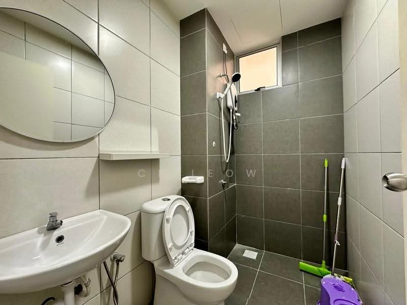 Pangsapuri untuk Disewa di Sierra Heights (Residensi Siera Perdana) - Ck Leow - Bathroom - PropertyGuru.com.my