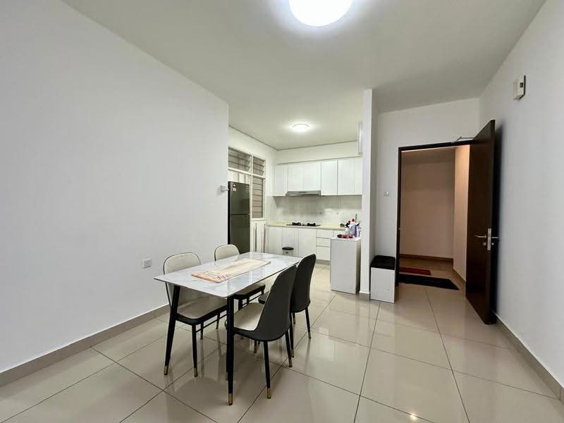 Pangsapuri untuk Disewa di Sierra Heights (Residensi Siera Perdana) - Ck Leow - Dining Room - PropertyGuru.com.my