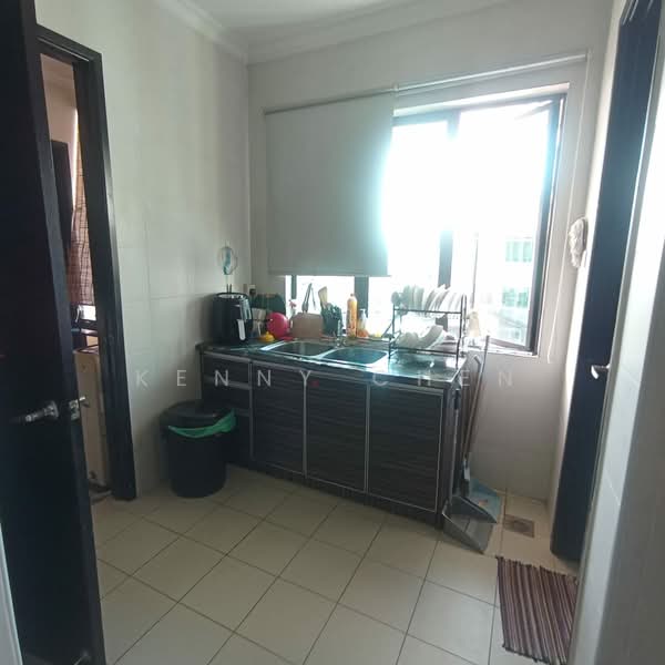 Townhouse for Sale in Bandar Tun Hussein Onn (Cheras) - Kenny Chen - Kitchen - PropertyGuru.com.my