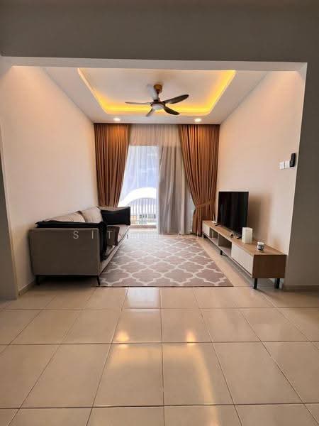 Kondominium untuk Disewa di Residensi Adelia 3 - Siti Haila - Living Room - PropertyGuru.com.my