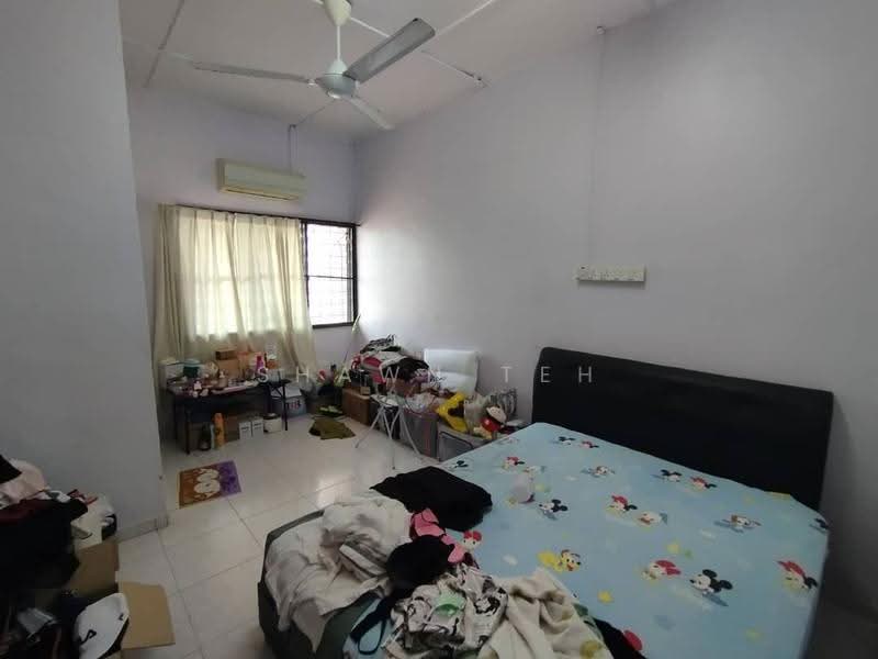 2-storey Terraced House for Sale in Bukit Baru (Melaka) - Shawn Teh - Bedroom - PropertyGuru.com.my