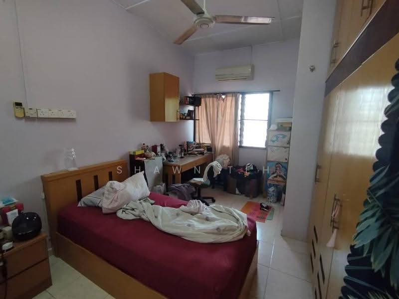 2-storey Terraced House for Sale in Bukit Baru (Melaka) - Shawn Teh - Bedroom - PropertyGuru.com.my