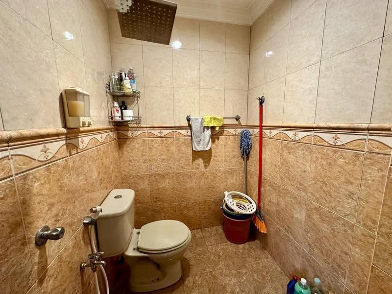 Rumah Teres 2-Tingkat untuk Dijual di Kota Kemuning (Shah Alam) - KT Go - Bathroom - PropertyGuru.com.my