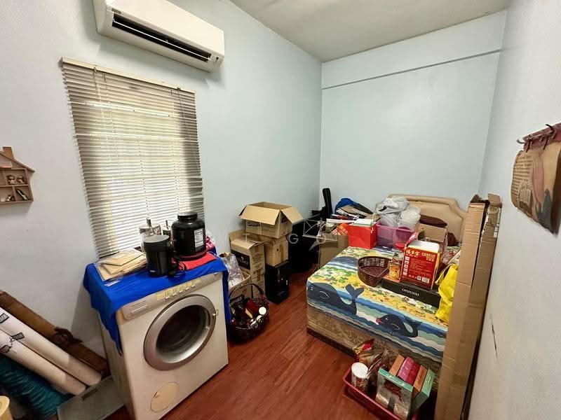 Rumah Teres 2-Tingkat untuk Dijual di Kota Kemuning (Shah Alam) - KT Go - Bedroom - PropertyGuru.com.my