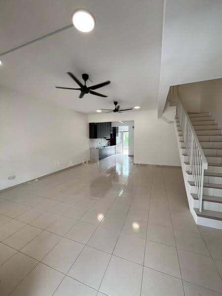 Terraced House for Rent in Sepang (Selangor) - Hamizah . - Living Room - PropertyGuru.com.my