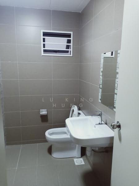 Condominium for Rent at Parkhill Residence - Lu King Hung - Bathroom - PropertyGuru.com.my