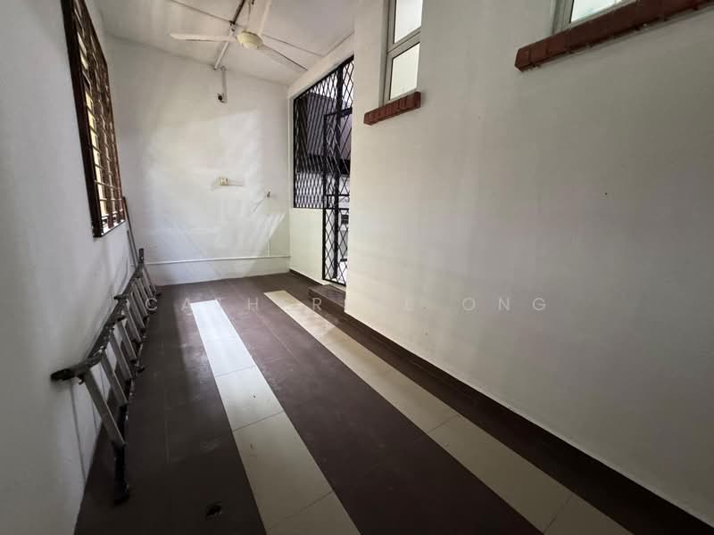 Rumah Teres 2-Tingkat untuk Dijual di Taman Sutera (Johor Bahru) - Catherine Ong - Entrance - PropertyGuru.com.my