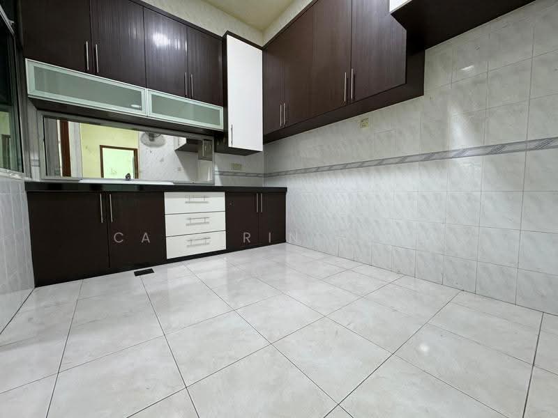 Rumah Teres 2-Tingkat untuk Dijual di Taman Sutera (Johor Bahru) - Catherine Ong - PropertyGuru.com.my