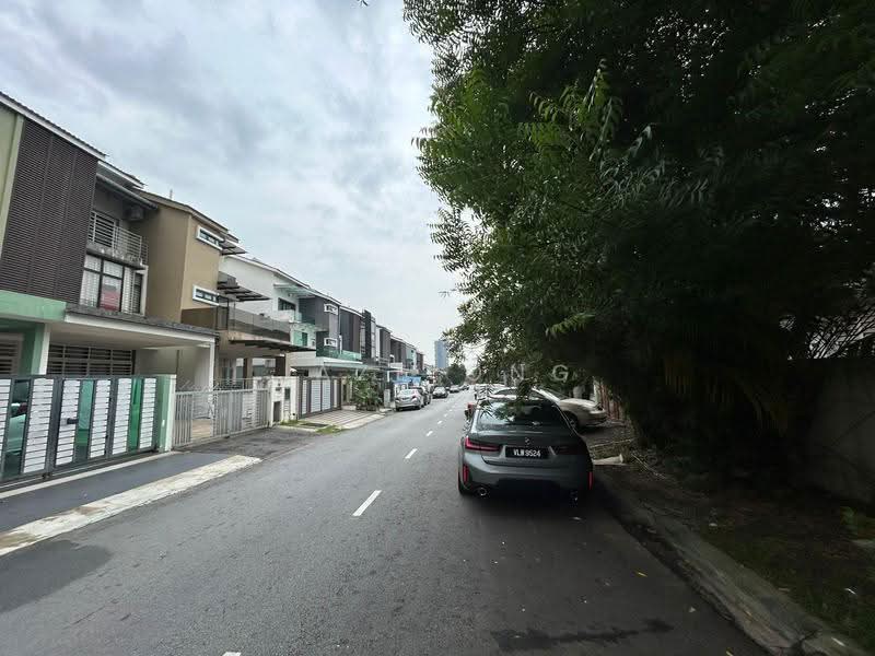 Rumah Teres 2.5-Tingkat untuk Dijual di Bandar Puteri Puchong (Puchong) - Jaze Ong - Exterior - PropertyGuru.com.my