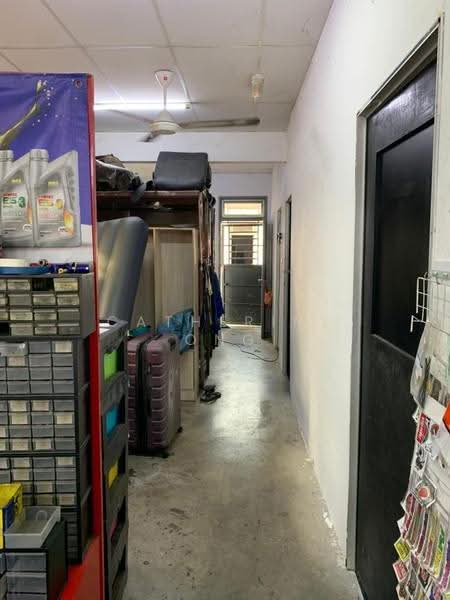 Shop for Sale in Johor Bahru (Johor) - Catherine Ong - Corridor - PropertyGuru.com.my